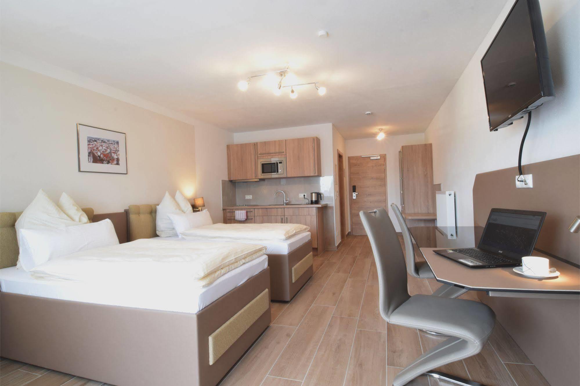 Aparthotel Donaustern Asbach-Bäumenheim المظهر الخارجي الصورة