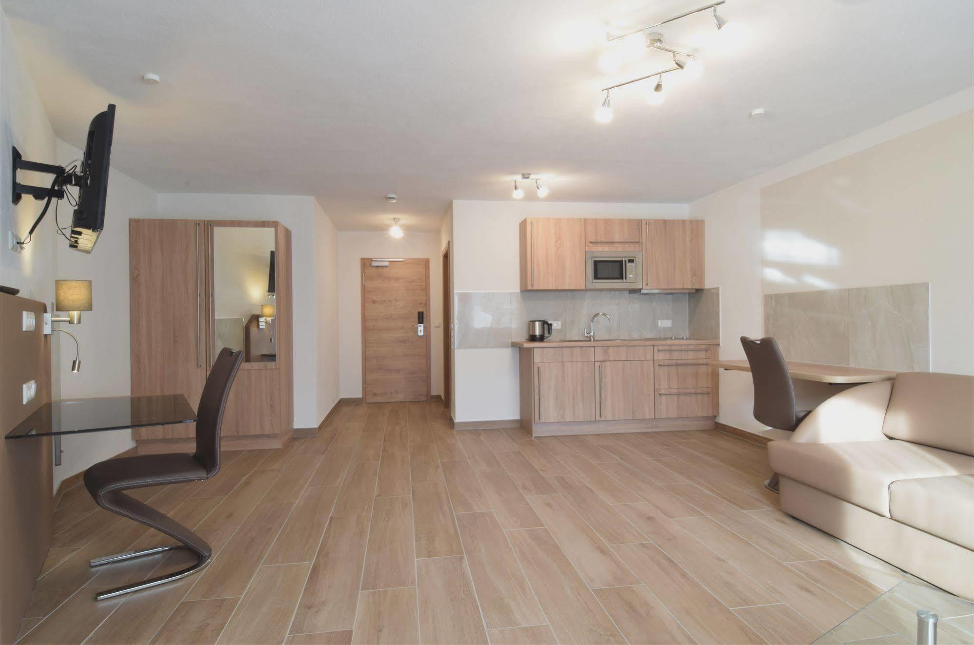 Aparthotel Donaustern Asbach-Bäumenheim المظهر الخارجي الصورة